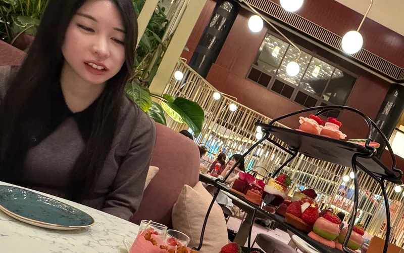 講師 みう